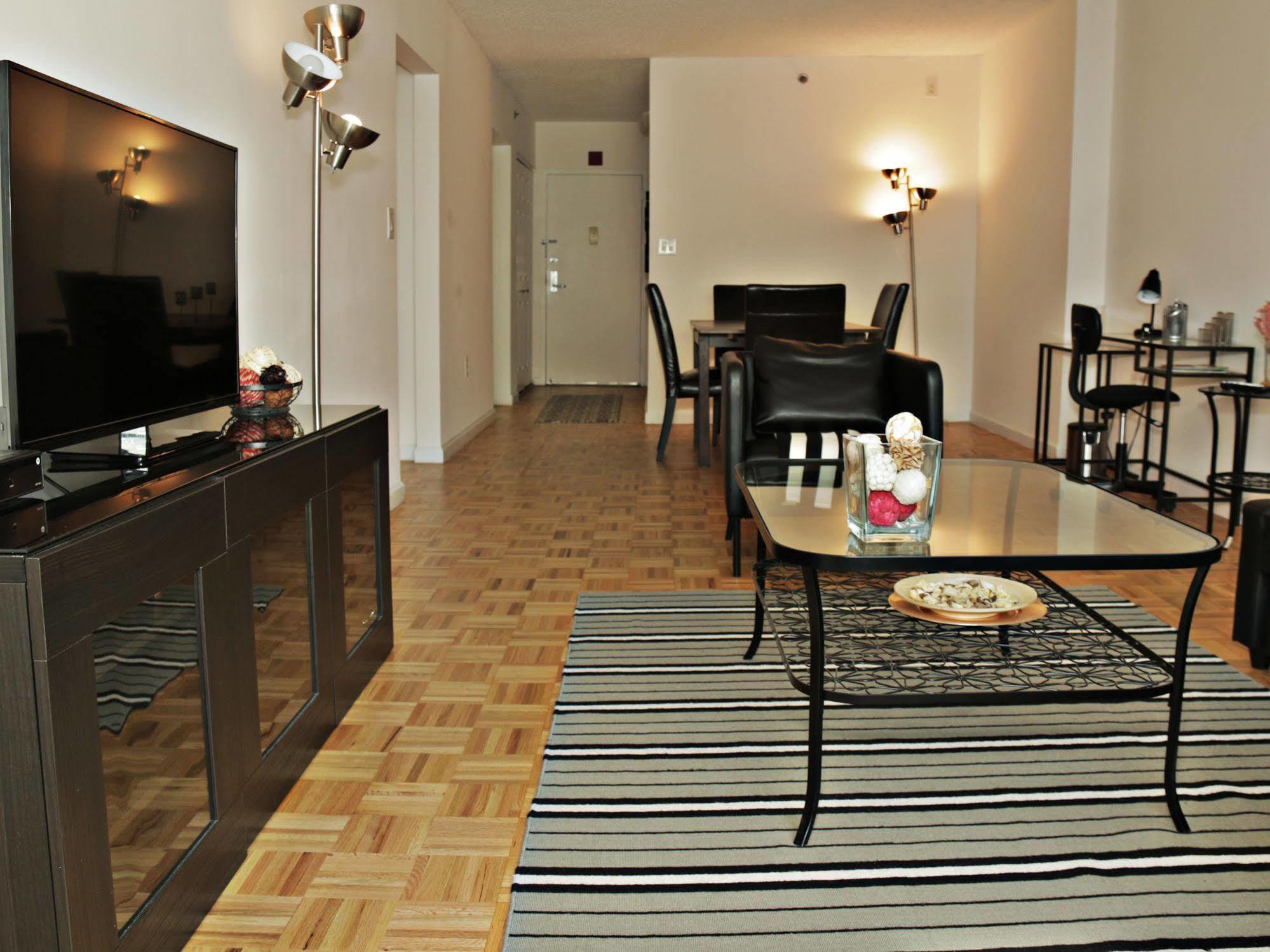 Bellaview Suites Джърси Сити Екстериор снимка